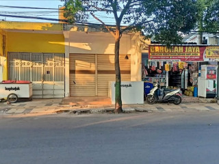 Dijual Toko dan Rumah di Jl Basuki Rahmat Tuban