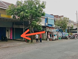 Ruko Strategis Terawat 2 Lantai di Raya Gunung Anyar Jaya Surabaya Timur