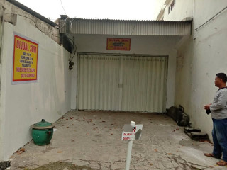 Dijual Ruko 3 Kamar Tidur & 2 Kamar Mandi Lokasi Strategis di Gresik