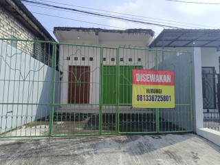 Disewakan tempat usaha strategis daerah Plumpang