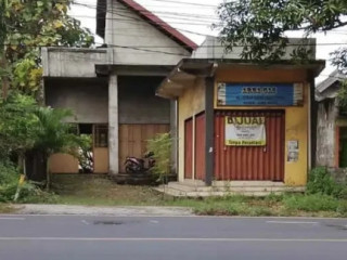 Dijual toko gudang lokasi strategis Tuban