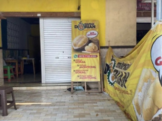 Disewakan Teras ruko strategis di depan Gor Tuban
